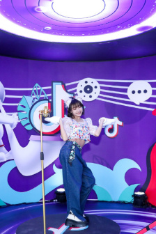 爱无疆